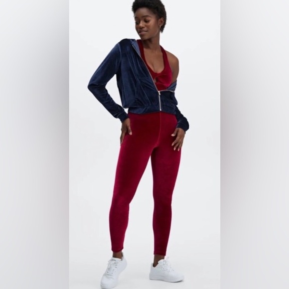 🔥Fabletics | Women’s navy velour gold zipper front hoodie, front pockets size XS - Picture 3 of 13